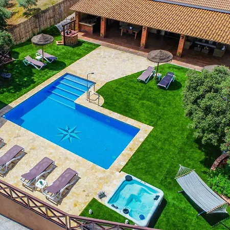Villa Cubo's El Balcon De Lomas
