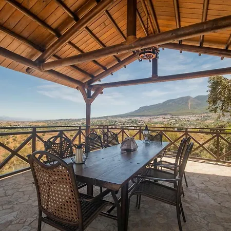 Cubo's El Balcon De Lomas Villa *